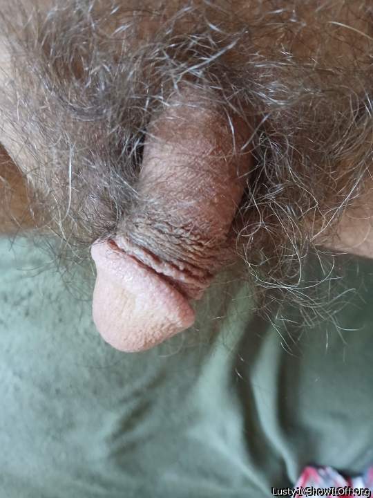JOHN WANTS TO SUCK IT I AM A QUEER