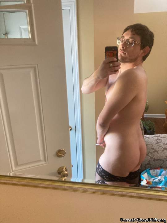 Photo of a schlong from Forrest