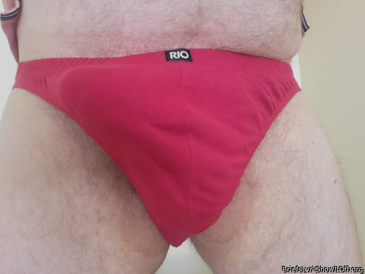 Mmmmmm nice bulge