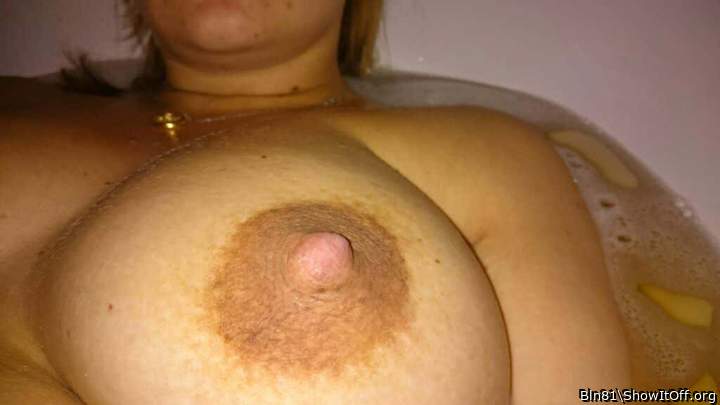 Delicious big tit should have cum on it  