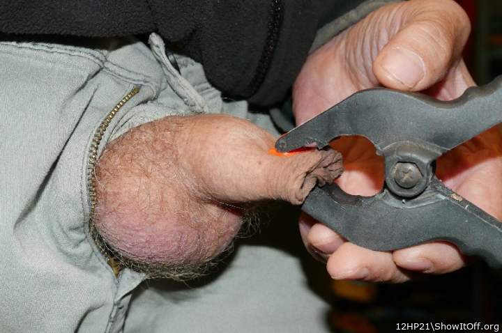 Photo of a short leg from 12HP21
