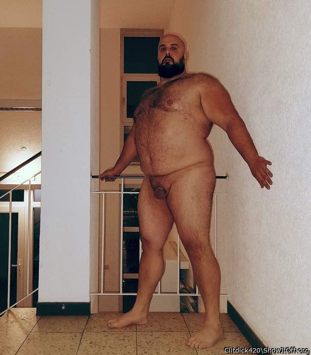 Streaking with locked clitty