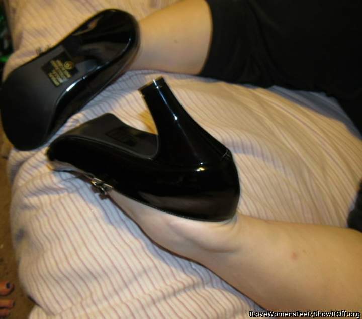 Photo of a pocket rocket from ILoveWomensFeet
