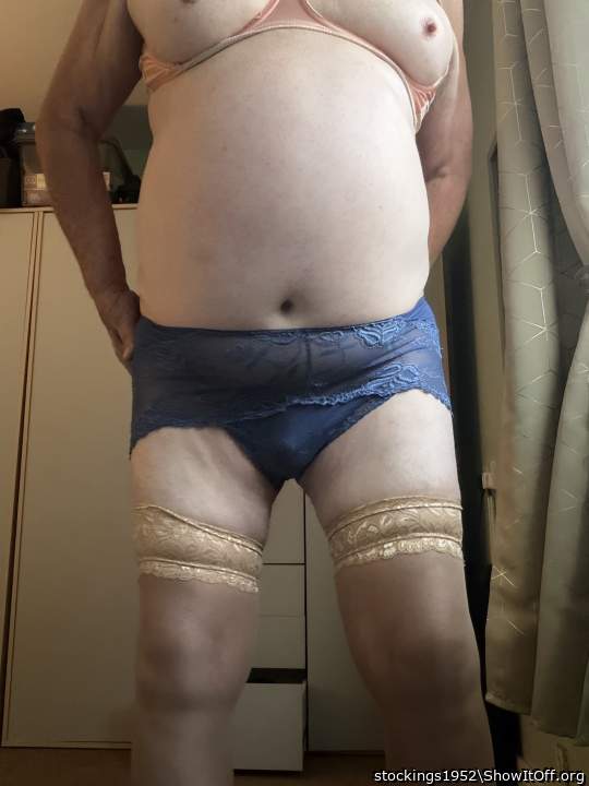Photo of a equipment from stockings1952