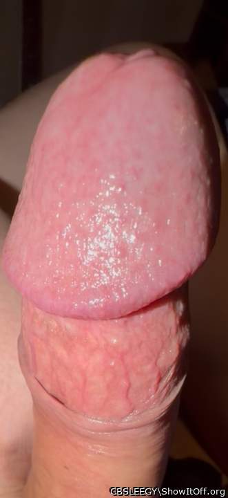 Skinny shaft but thick and fat cock head!!
