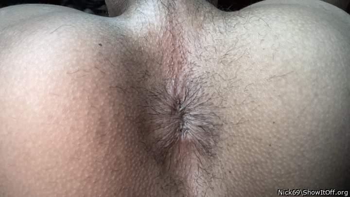 WOW, very tempting.  I just love to play with your hole, the