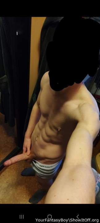 This was my first naked picture i ever made at 18 years old.