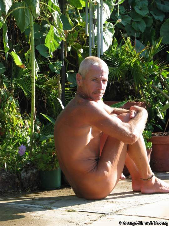 My buddy...exposed!