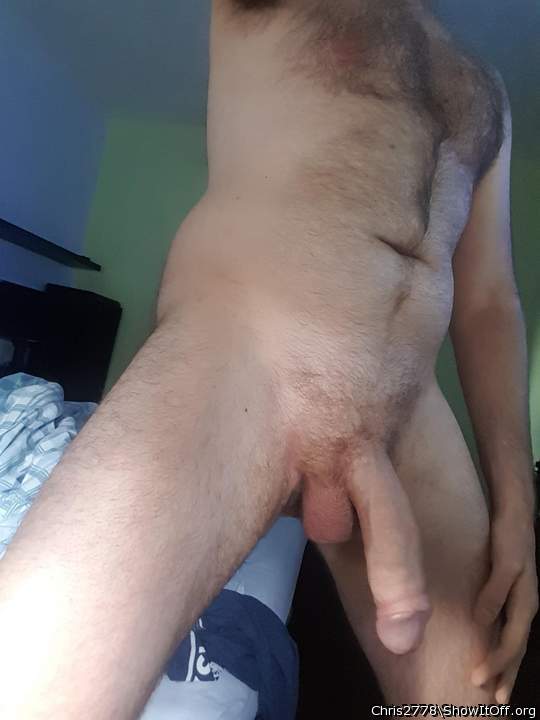 Such a hot body and cock 