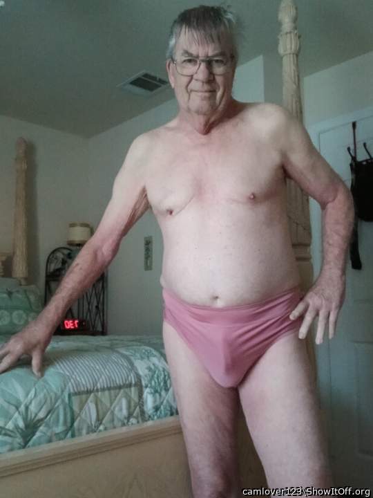 Photo of a phallus from camlover123