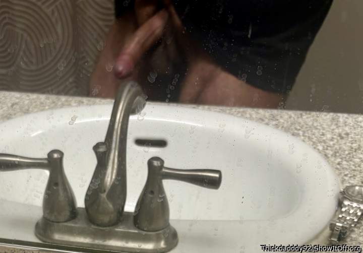 Photo of a boner from Thickdadddy92