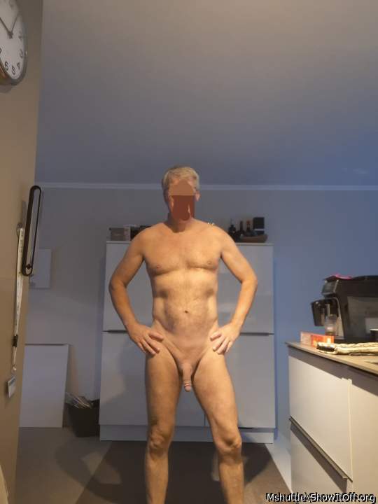 Photo of a weasel from Mshuttle