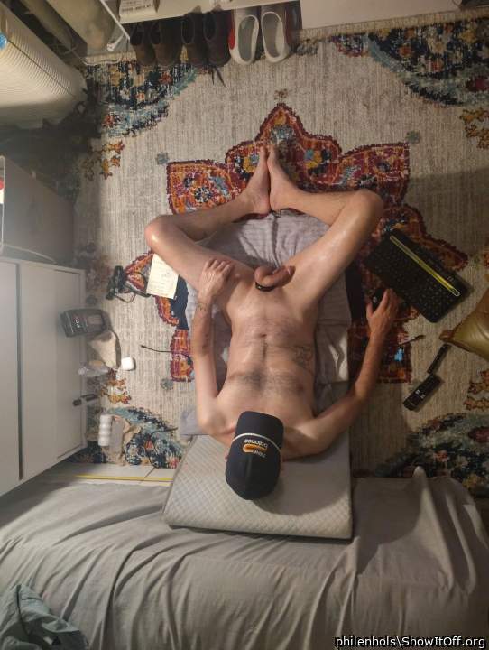 Fit body and nice cock perfect combination 😜