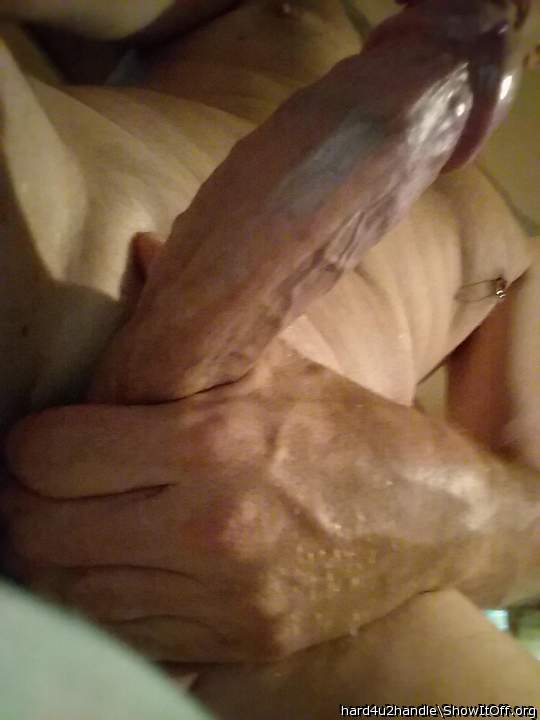 Mmmm damn... tight skin extra large cock, I would love To be
