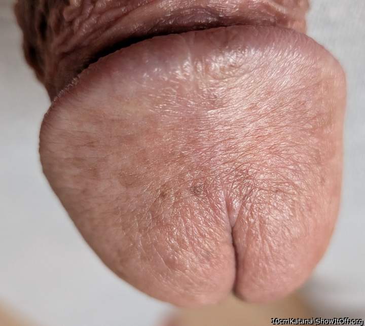 Photo of a penis from 10cmKatana