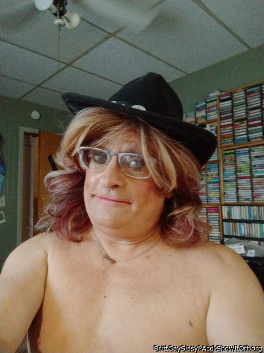 CUTE FAGGOT