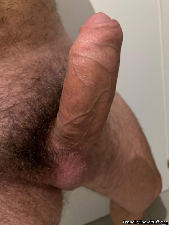 That's a fat big cock we both want to play with&#128536;&#12