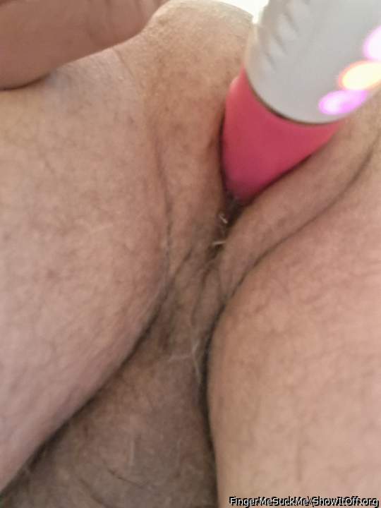 I also enjoy entertainment this way.