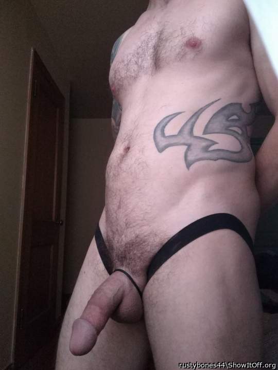 I want that bod and cock stud...