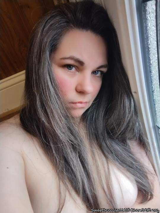 Photo of a rooster from SweetSucculentMilf