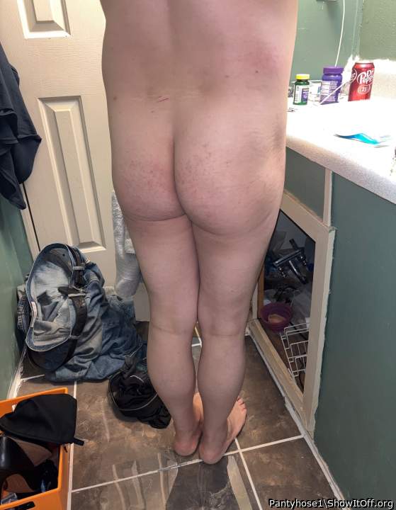Photo of Man's Ass from Pantyhose1