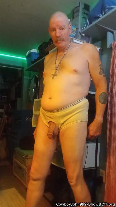 Photo of a bat from CowboyJohn999