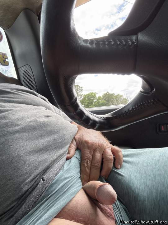 Photo of a stiffie from Uncutdi