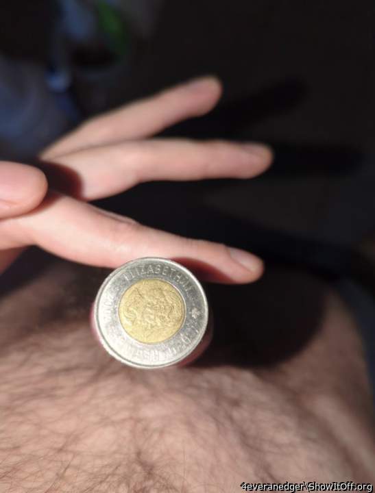 You can't even see the dick behind that coin