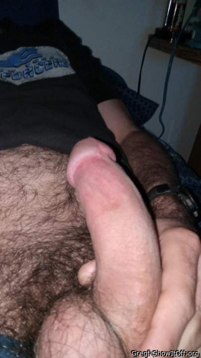 I love too jerk off my dick