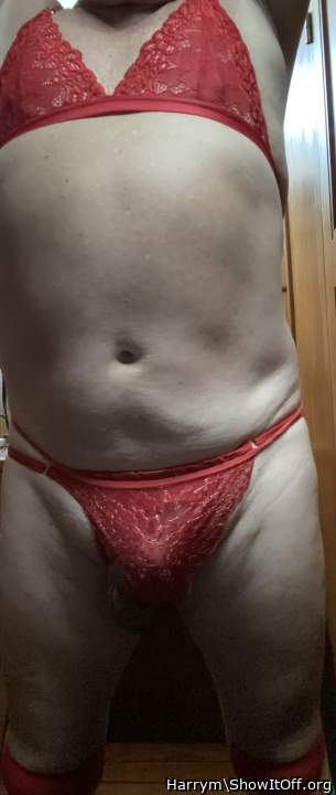 pantiesand bra, good?