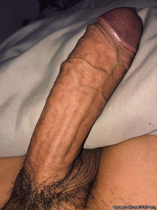 Would love to suck on your hot thick cock, take your load 