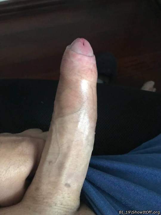 Thats one awesome looking penis! Simply beautiful! Would lo