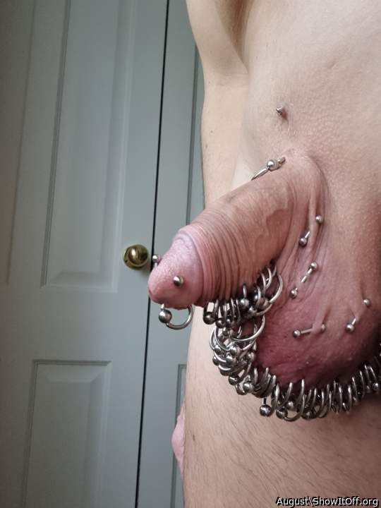 your cockpics let my precum flowwwwwww.....