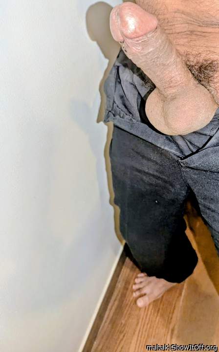 Photo of a purple headed monster from mahak