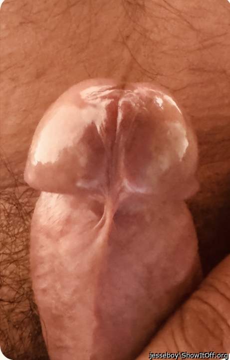 Beautiful dick, it's making me hard