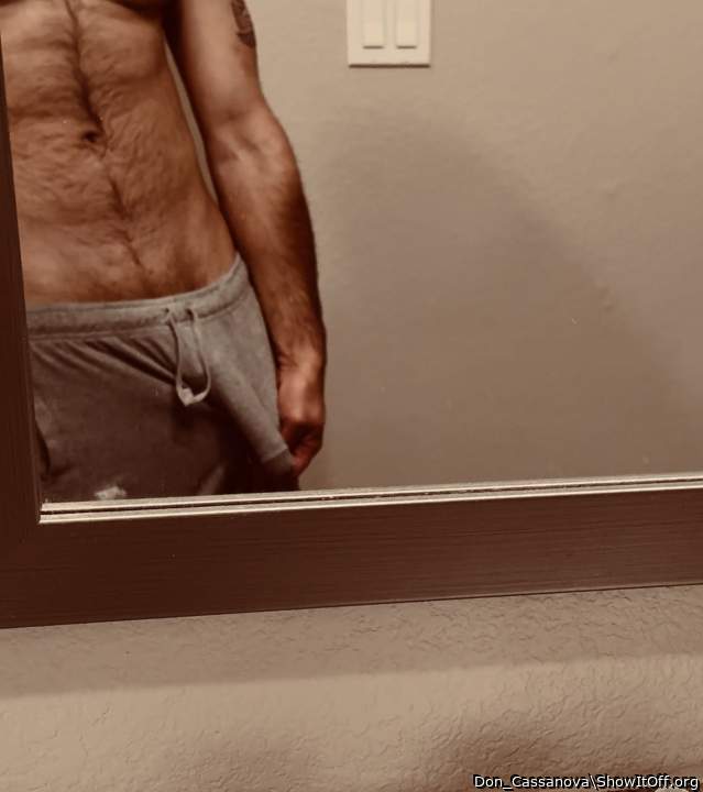 sexy hairy body 