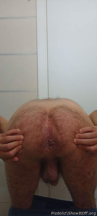 Sometimes my ass misses to get srap-on