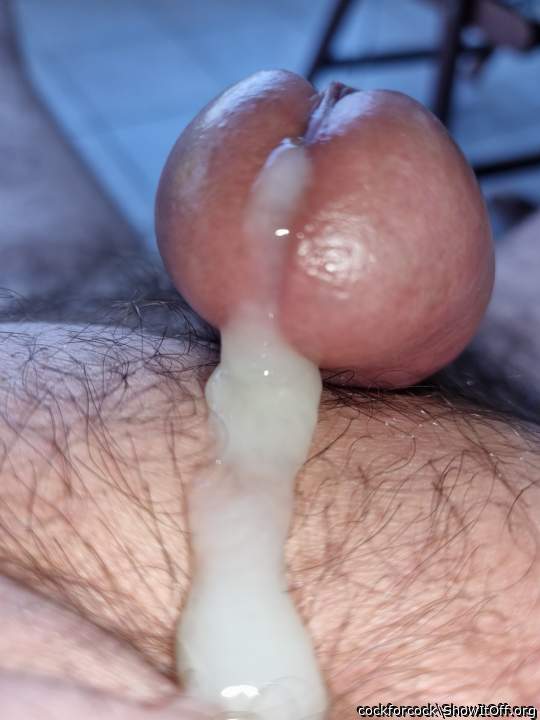 WOW thats one creamy load..