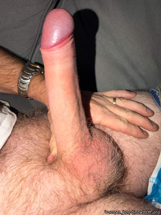 That�s my 9� hard cock.  

Send me a private picture or vi