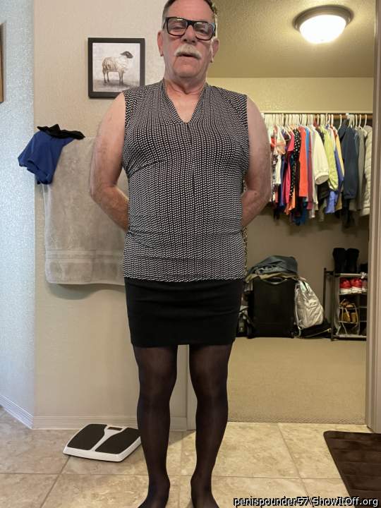 Photo of a boner from penispounder57