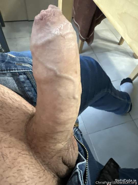 Photo of a bald-headed mouse from ChrisFree