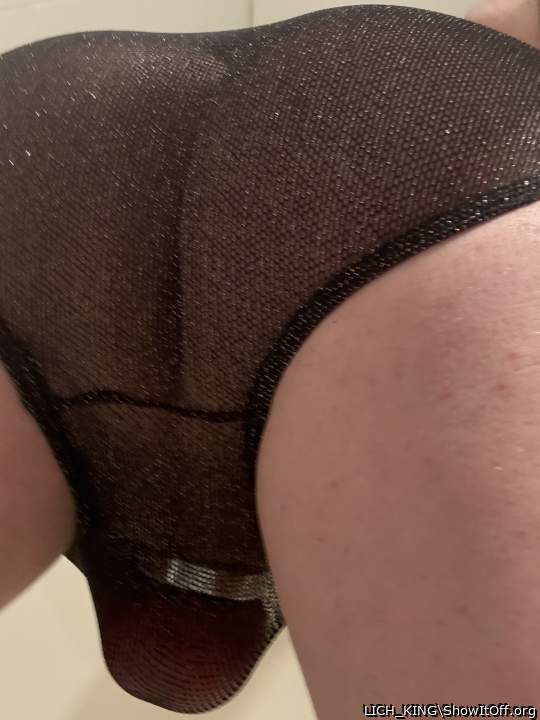 That's a very hot ass!
