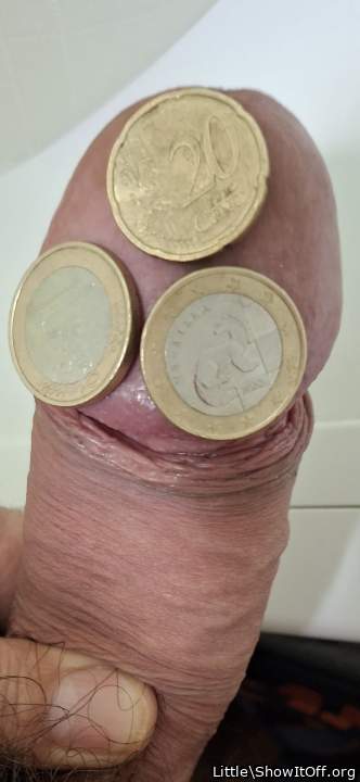 Awesome coinage and cock pics.....love them !!  