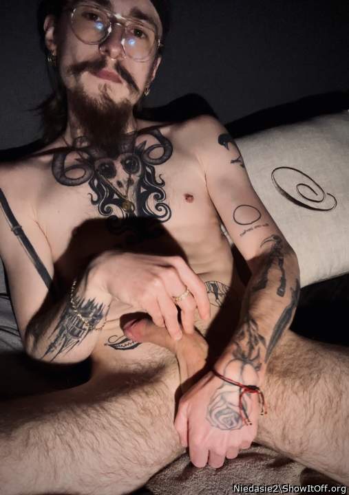 find me on onlyfans @oskart
