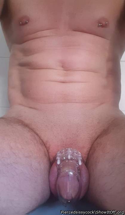 Photo of a hot dog from Piercedsissycock