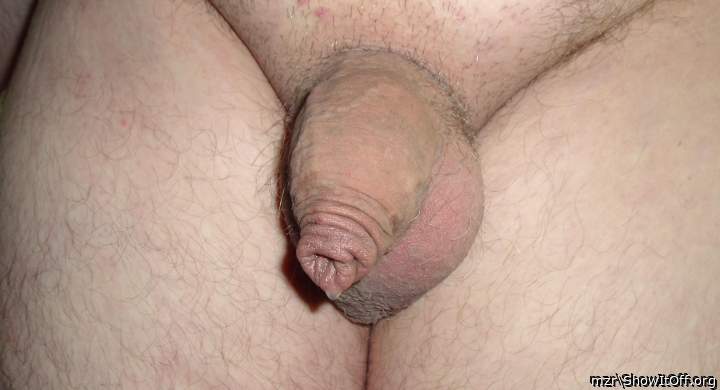 Gorgeous looking cock and sexy current 4skin