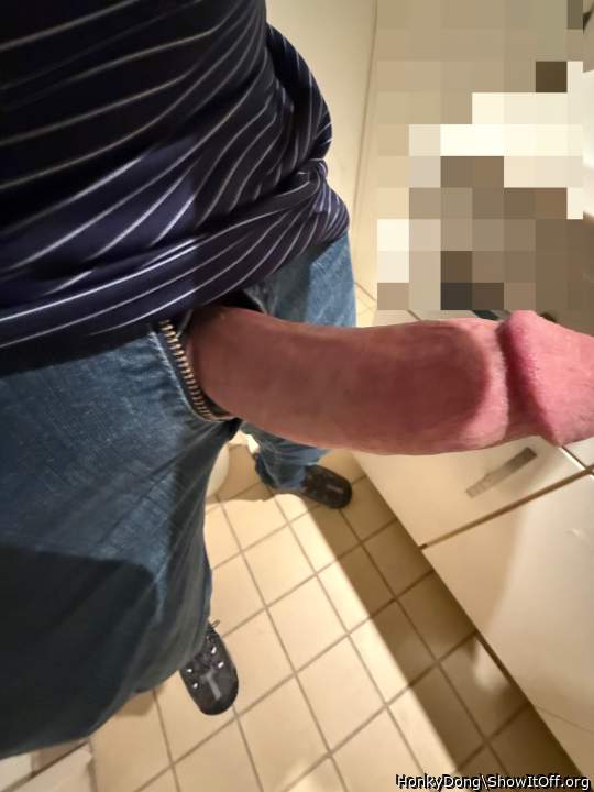 Photo of a sausage from HonkyDong