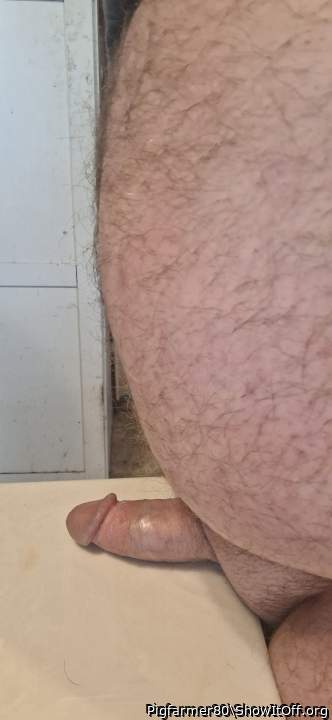 Photo of a bald-headed mouse from Pigfarmer80