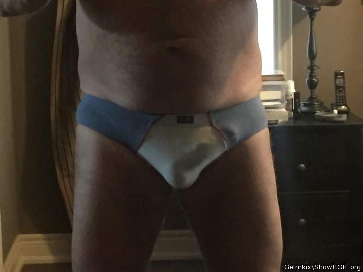 Mouthwatering cock outline bulge   