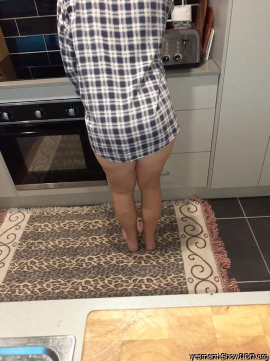 So sexy in the kitchen